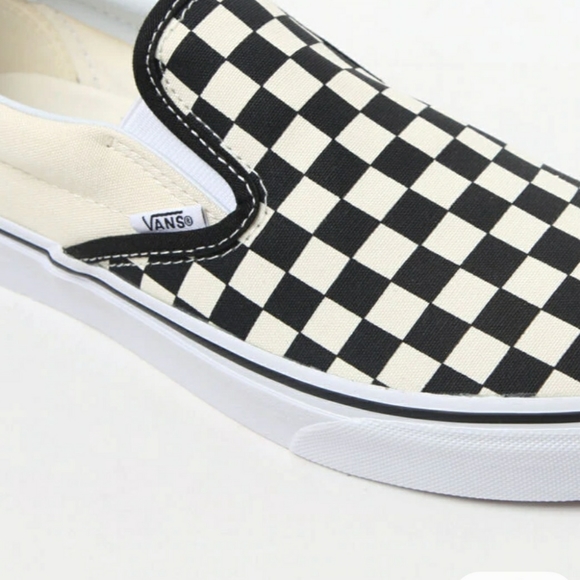 Vans Classic Checkerboard White & Black Slip-On Sh - Picture 11 of 14